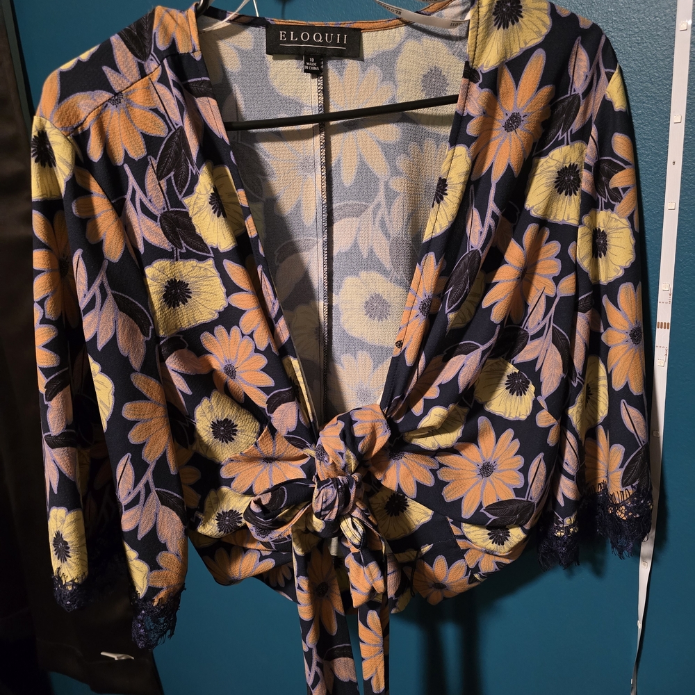 Eloquii Navy Floral Tie-Front Blouse